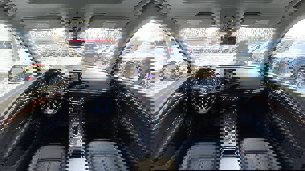 Used 2019 Audi Q5 2.0T Premium w/ Convenience Package image 32