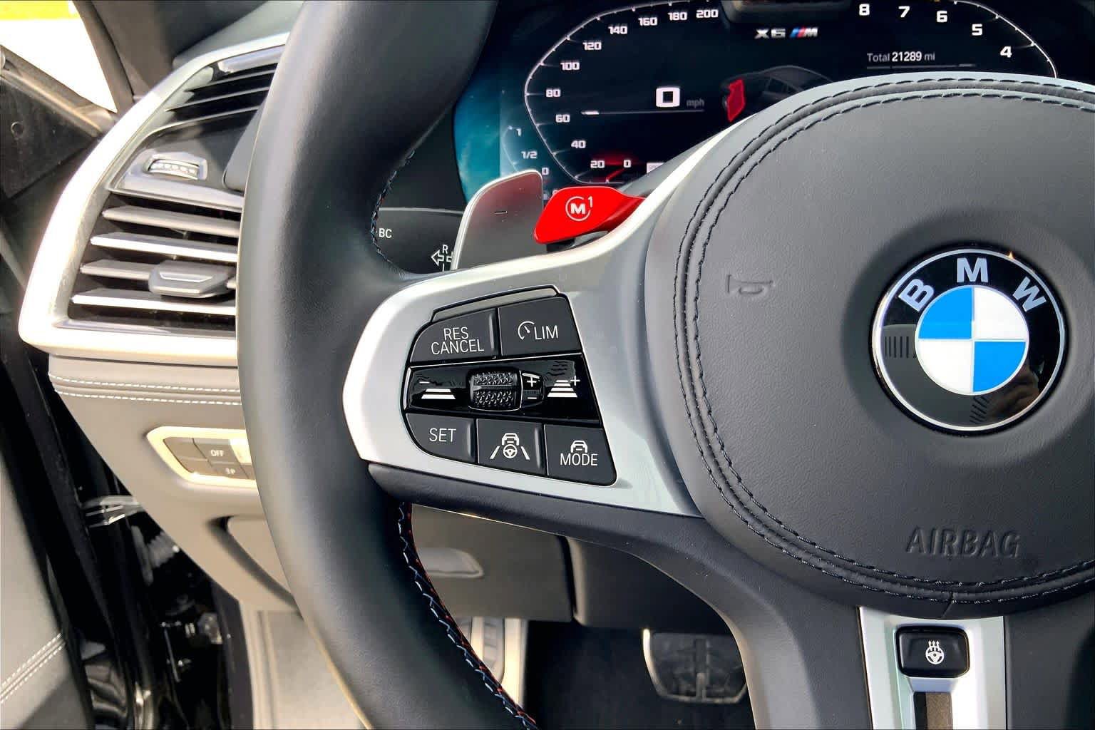 Used 2023 BMW X6 M w/ Executive Package image 21