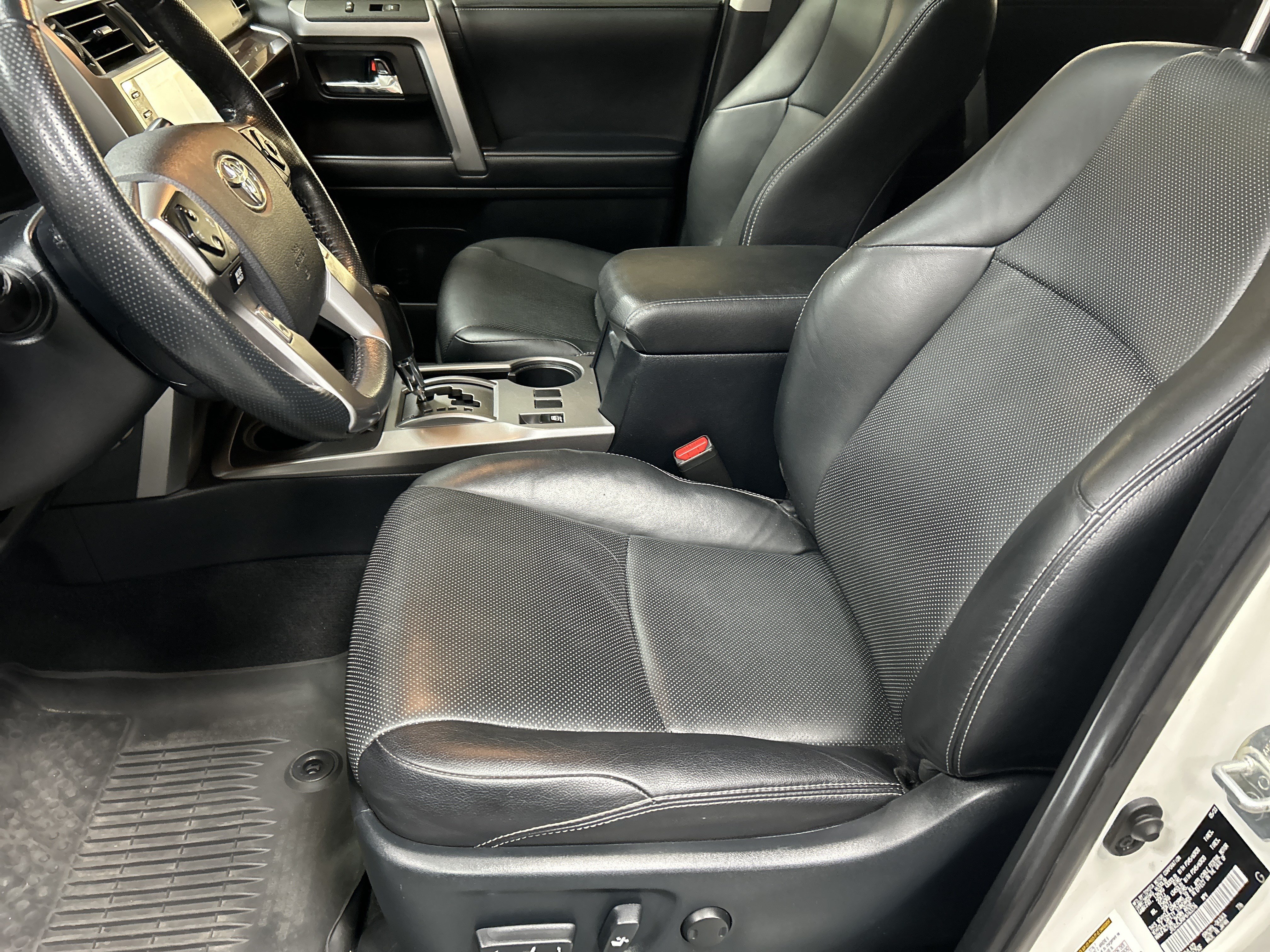 Used 2023 Toyota 4Runner Limited AWD/4WD image 16