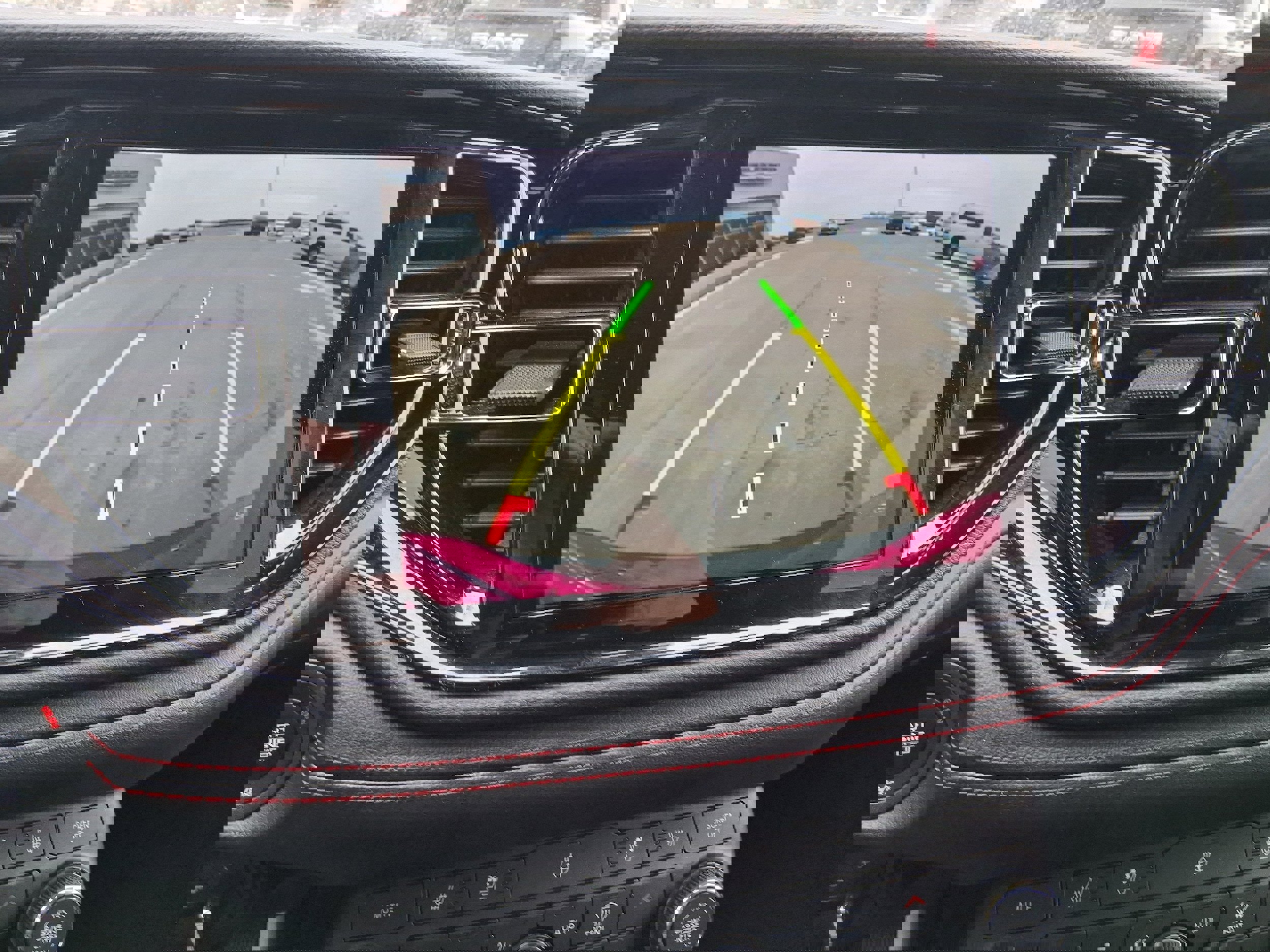 Used 2025 Dodge Durango GT image 9