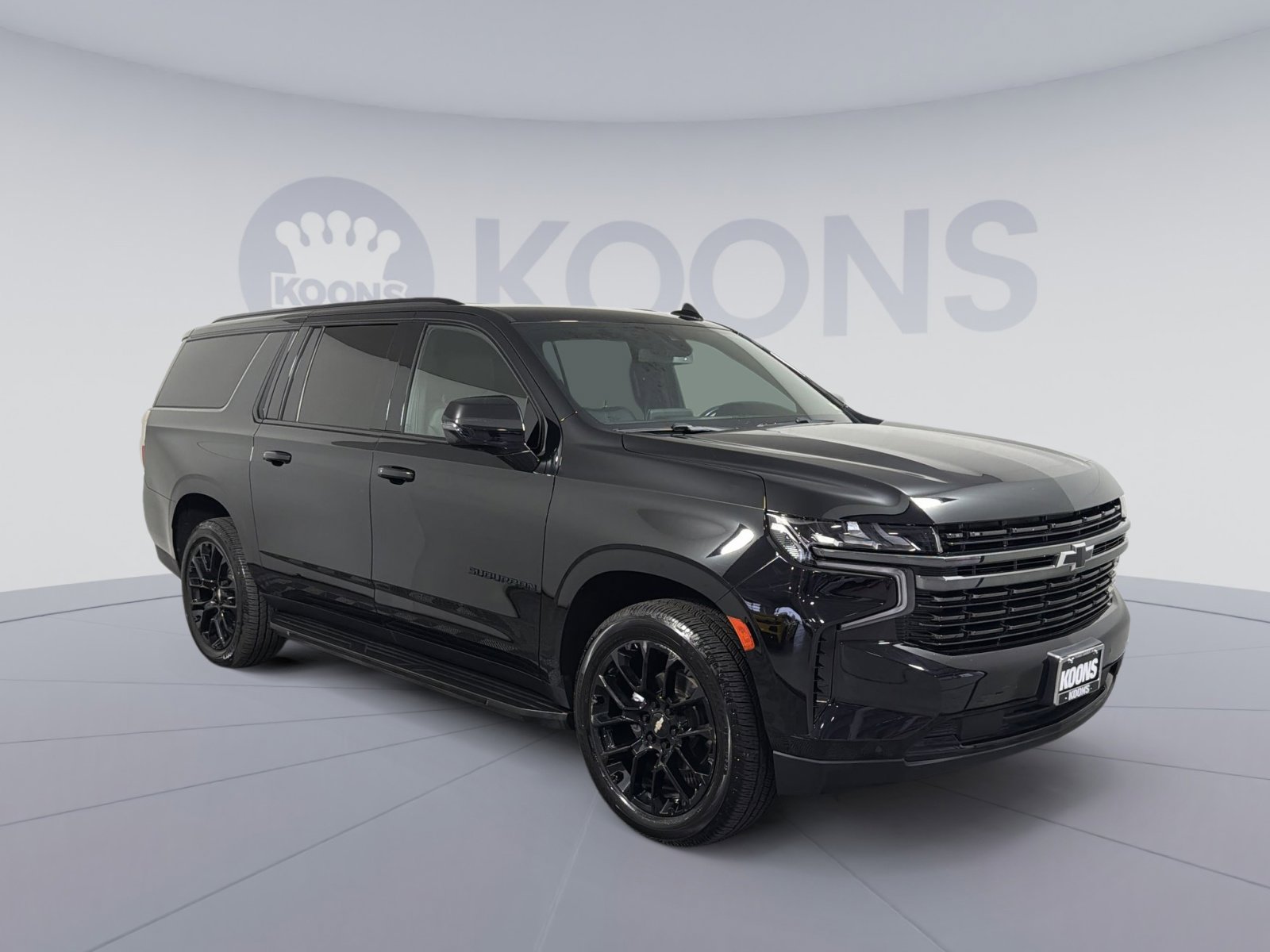 Used 2022 Chevrolet Suburban RST w/ Luxury Package image 10