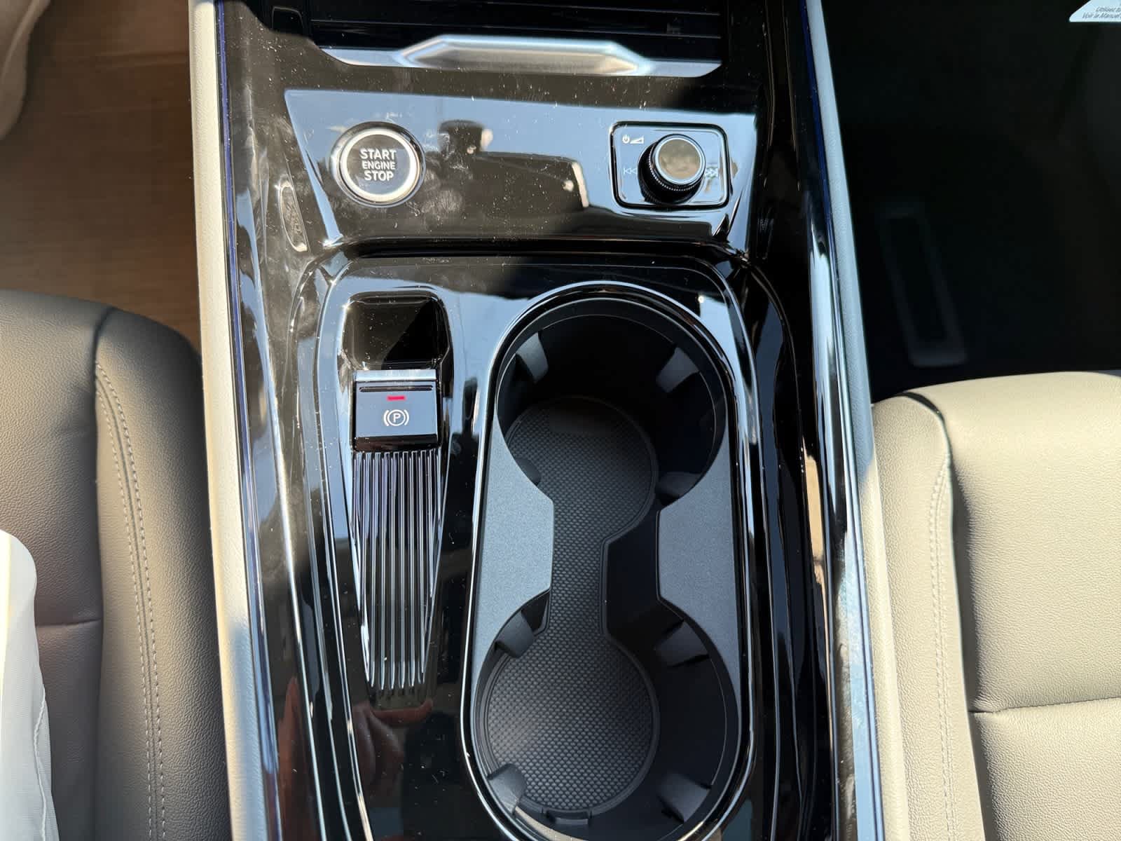 New 2026 Audi Q3 quattro 2.0T AWD/4WD image 17