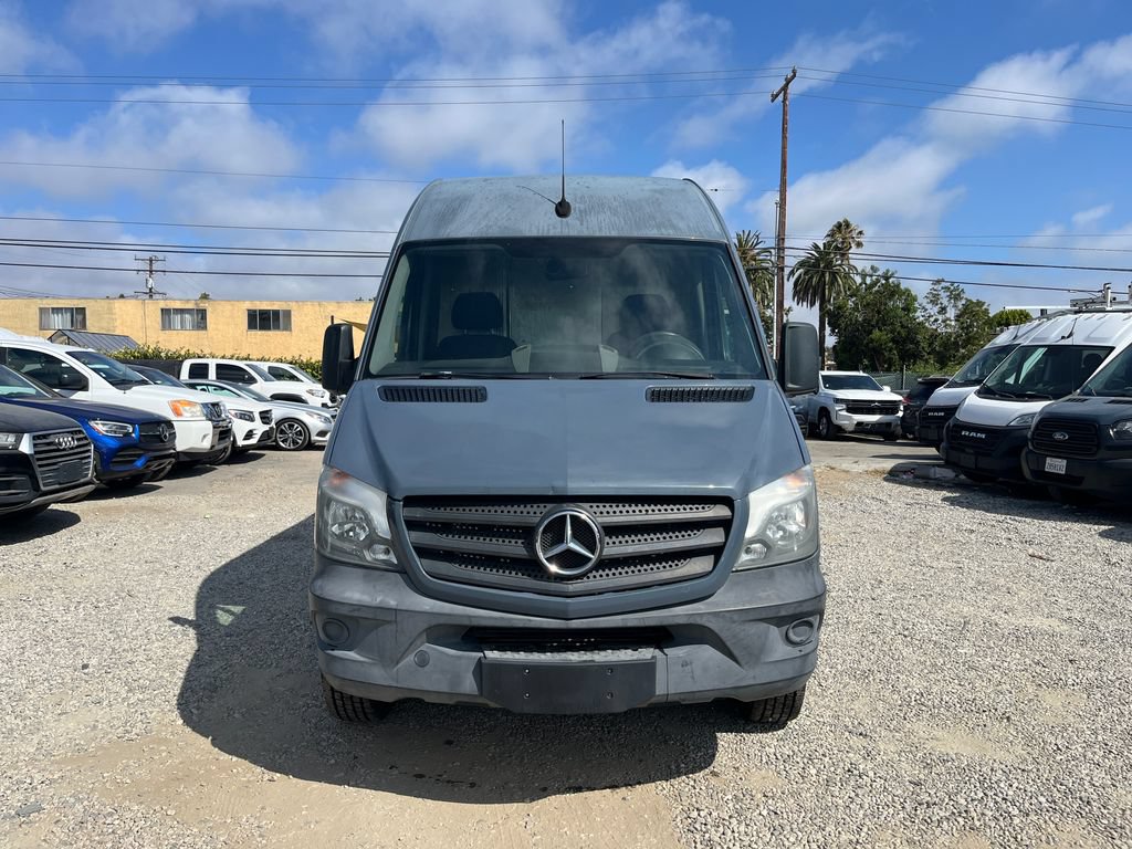 Used 2018 Mercedes-Benz Sprinter 2500 image 2