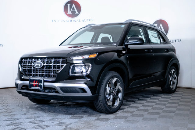 New 2026 Hyundai Venue SEL FWD image 2