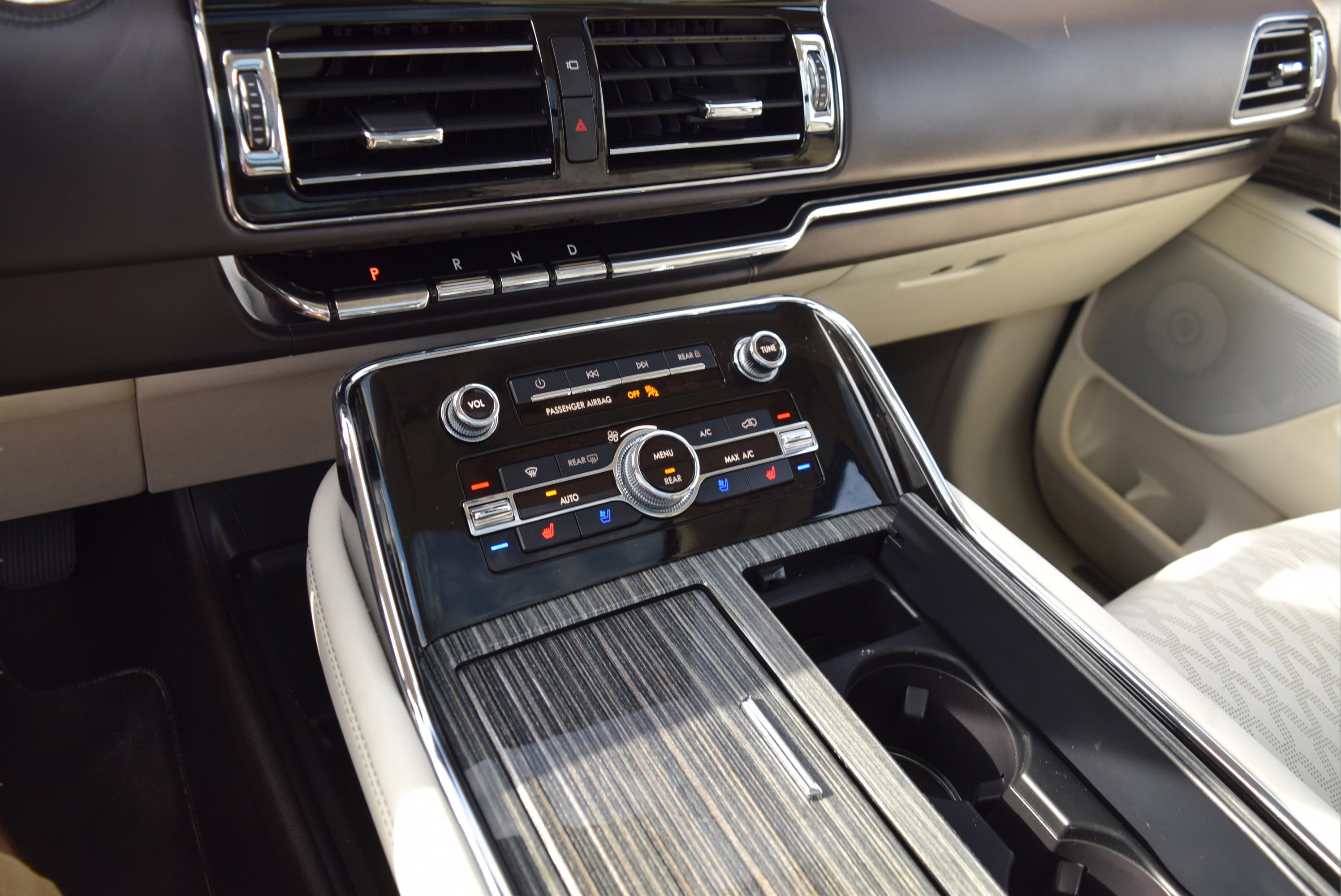 Used 2022 Lincoln Navigator Black Label image 16