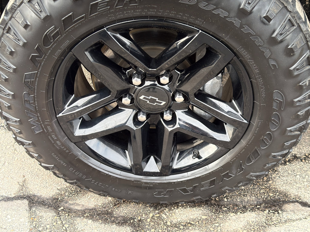 Used 2020 Chevrolet Silverado 1500 LT Trail Boss w/ Convenience Package image 11