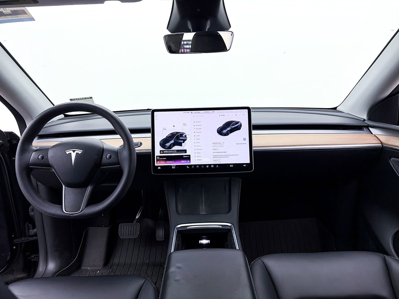 Used 2024 Tesla Model Y Long Range image 27