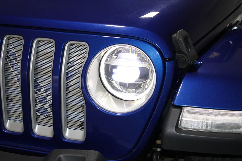 Used 2020 Jeep Wrangler Unlimited Sahara w/ LED Lighting Group image 53