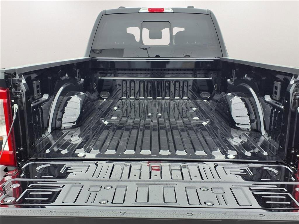 New 2026 Ford F250 XLT w/ FX4 Off-Road Package image 18