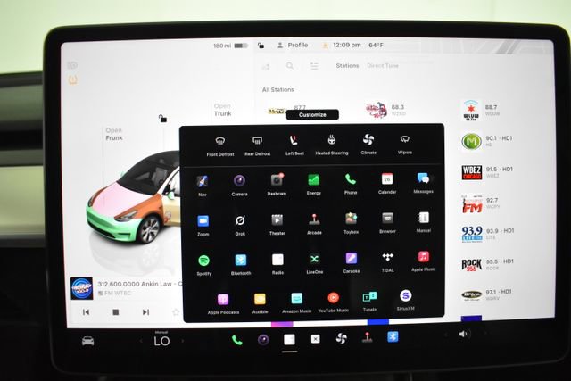 Used 2023 Tesla Model Y Long Range image 21