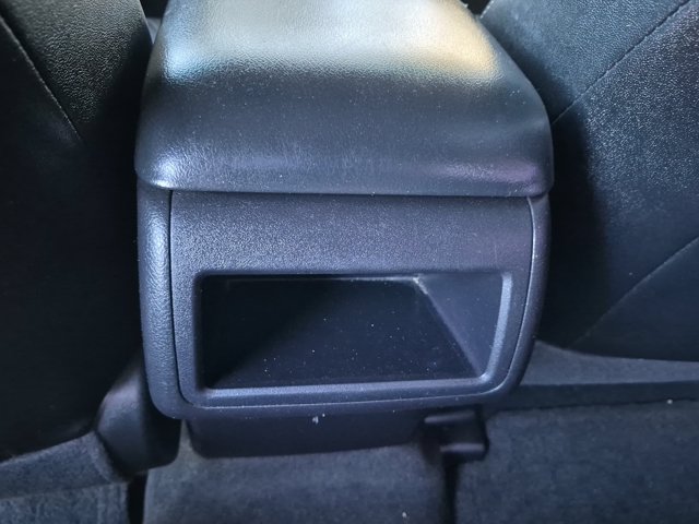 Used 2014 Toyota Camry SE FWD image 16
