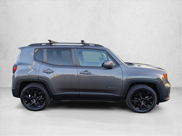 Used 2019 Jeep Renegade Altitude w/ Quick Order Package 2XM video 4