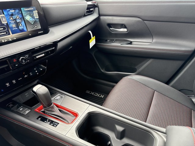 New 2026 Nissan Kicks SR w/ SR Premium Package image 18