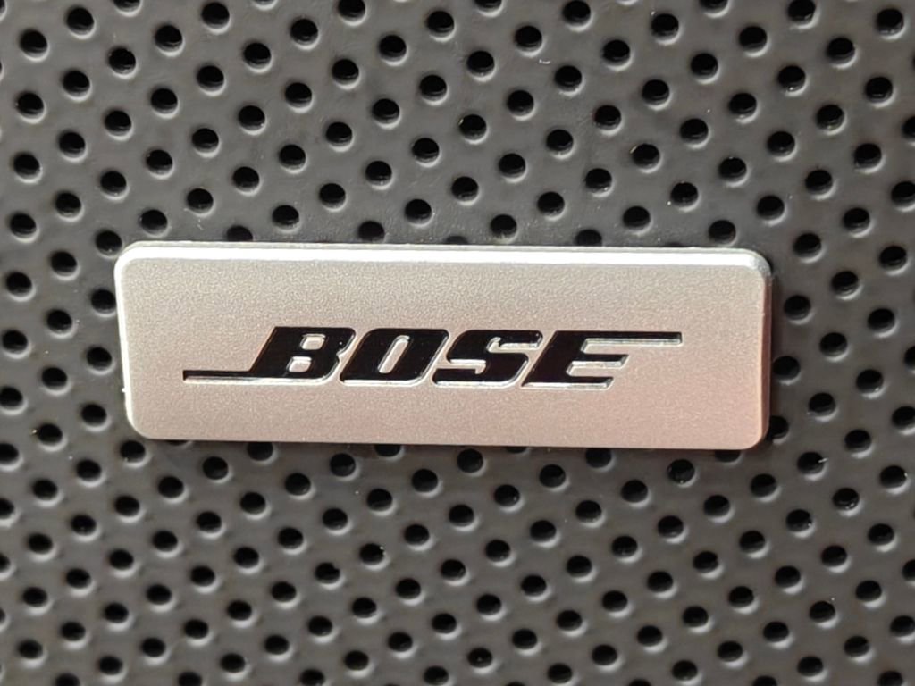 Used 2022 Chevrolet Camaro LT w/ RS Package image 11