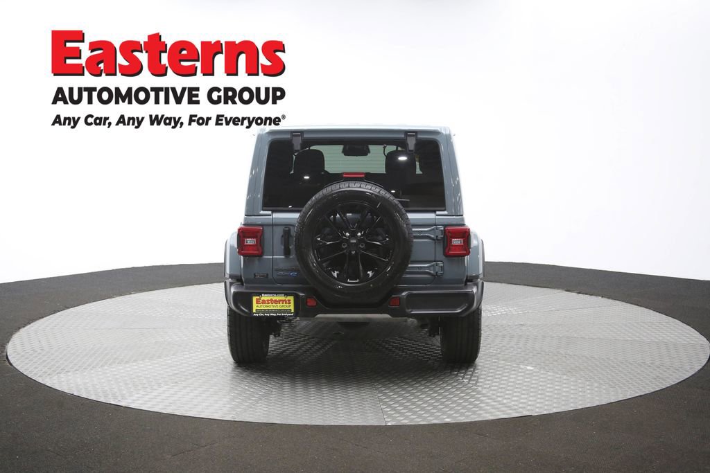 Used 2025 Jeep Wrangler Unlimited Sahara image 36