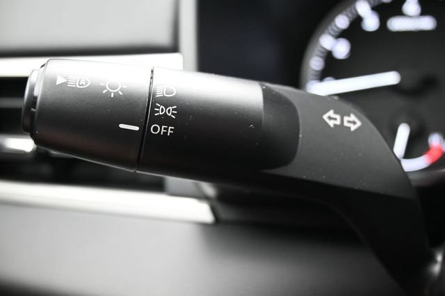 New 2026 Mitsubishi Outlander ES FWD image 20