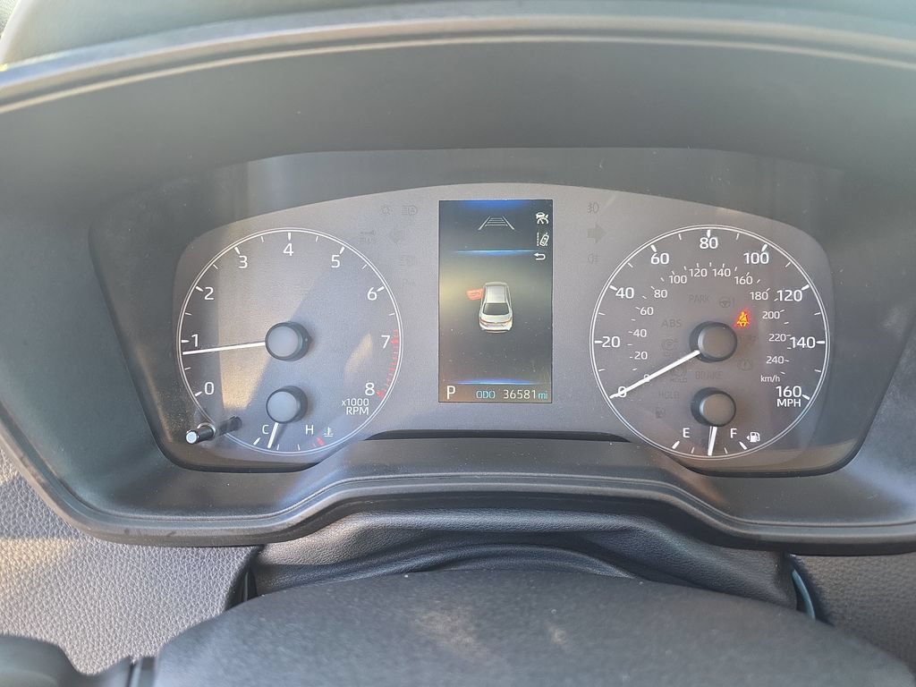Used 2025 Toyota Corolla SE FWD image 15