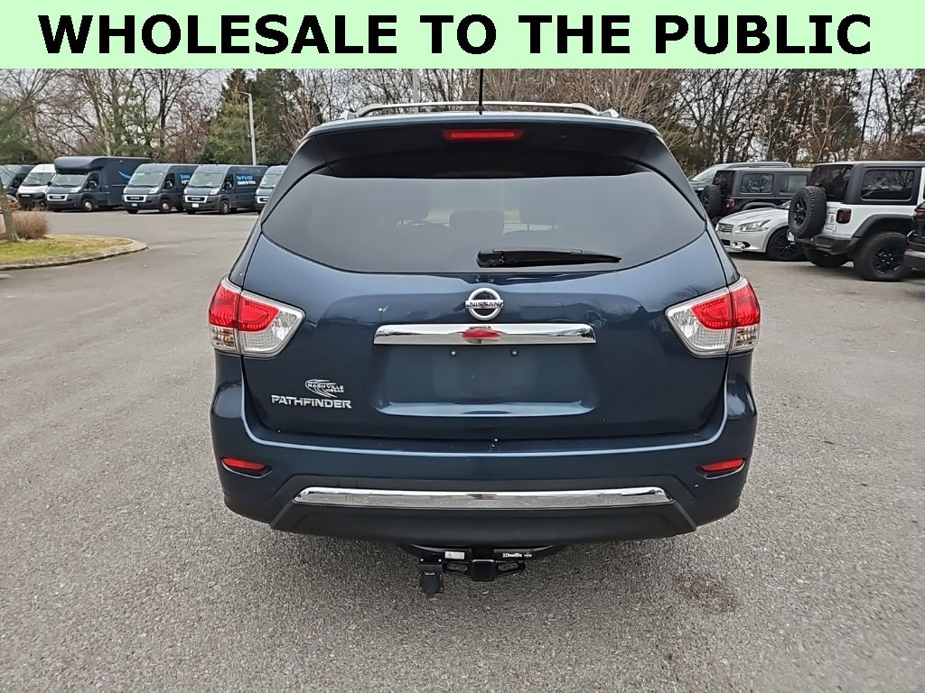 Used 2015 Nissan Pathfinder S image 6