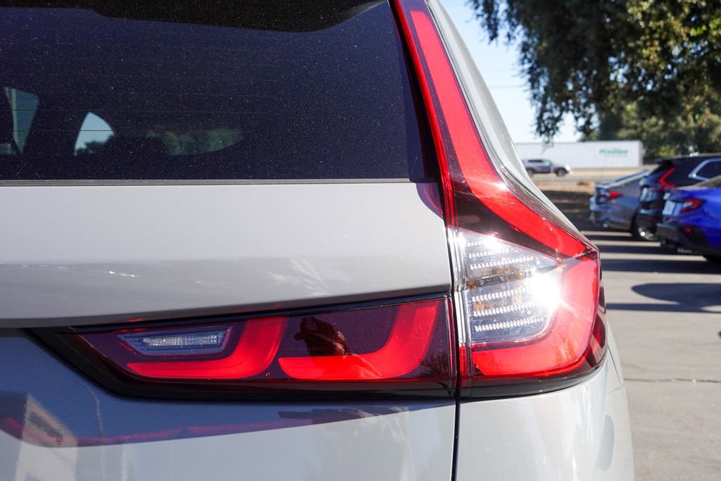 Used 2024 Honda CR-V EX-L image 6