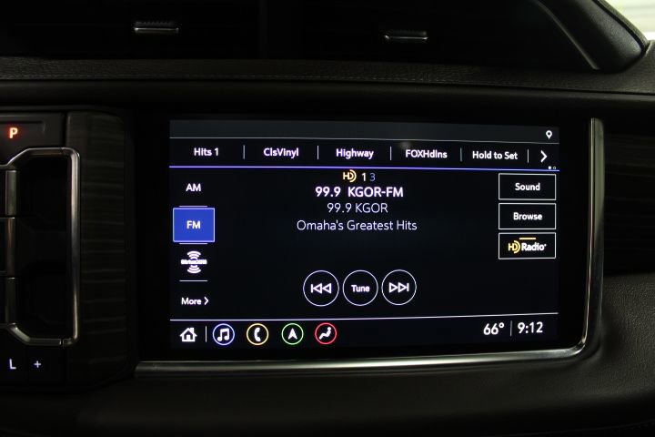 Used 2021 GMC Yukon Denali w/ LPO, Illumination Package AWD/4WD image 4