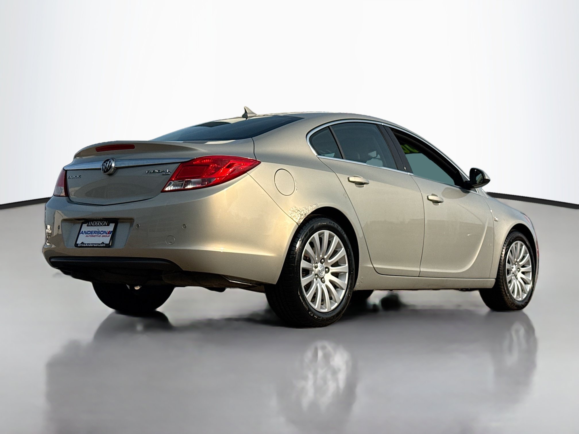 Used 2011 Buick Regal CXL w/ RL3 Preferred Equipment Group FWD video 2