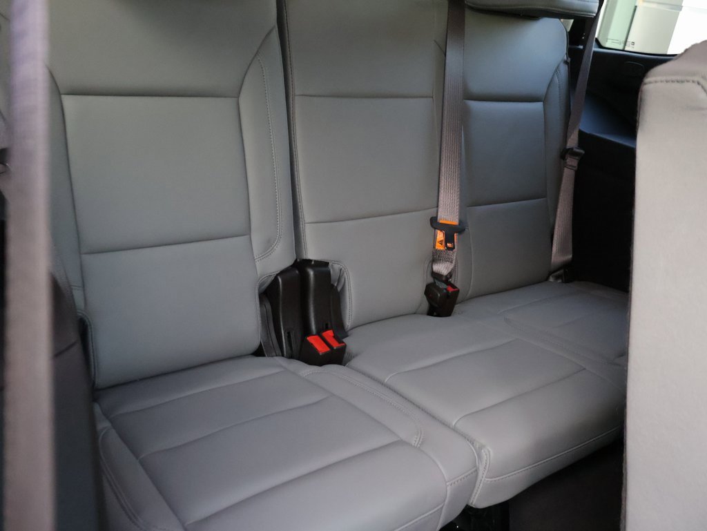 Used 2022 GMC Yukon SLT w/ SLT Luxury Package image 18