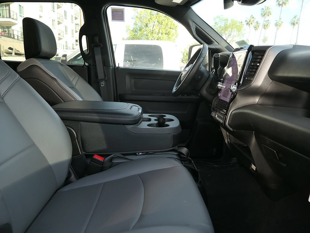 New 2026 RAM 3500 Tradesman AWD/4WD image 23