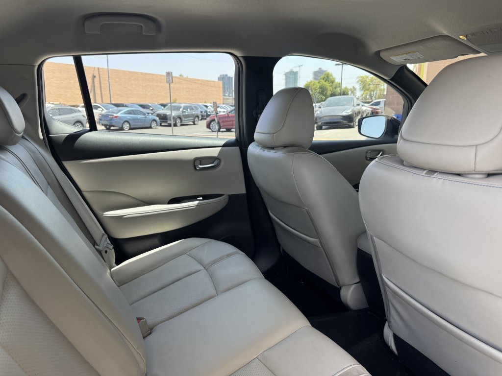 Used 2019 Nissan Leaf SL w/ SL Technology Package image 36
