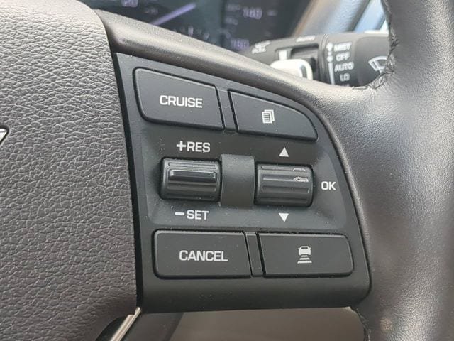 Used 2018 Genesis G80 3.8 w/ Option Group 03 AWD/4WD image 25