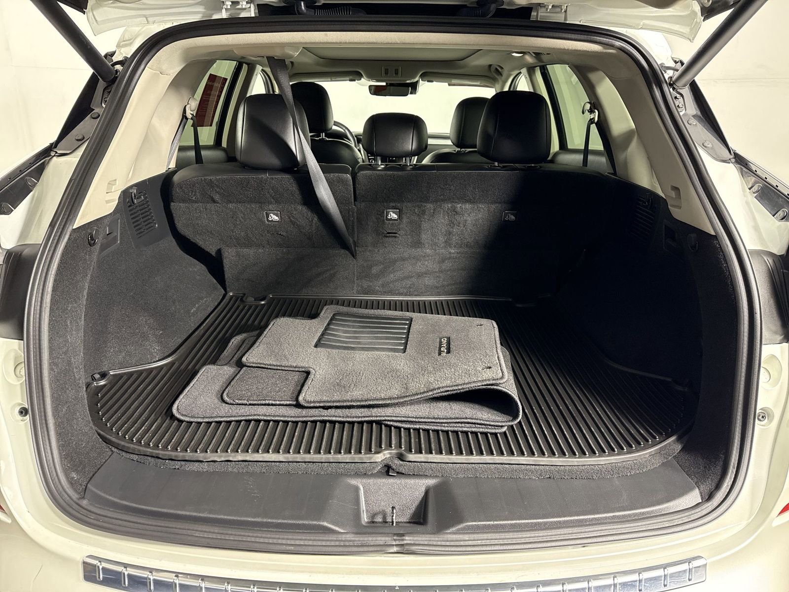 Certified 2024 Nissan Murano Platinum w/ Cargo Package image 35