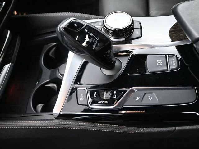 Used 2018 BMW M550i xDrive image 13