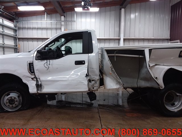 Used 2017 Ford F350 XL w/ Power Equipment Group image 5