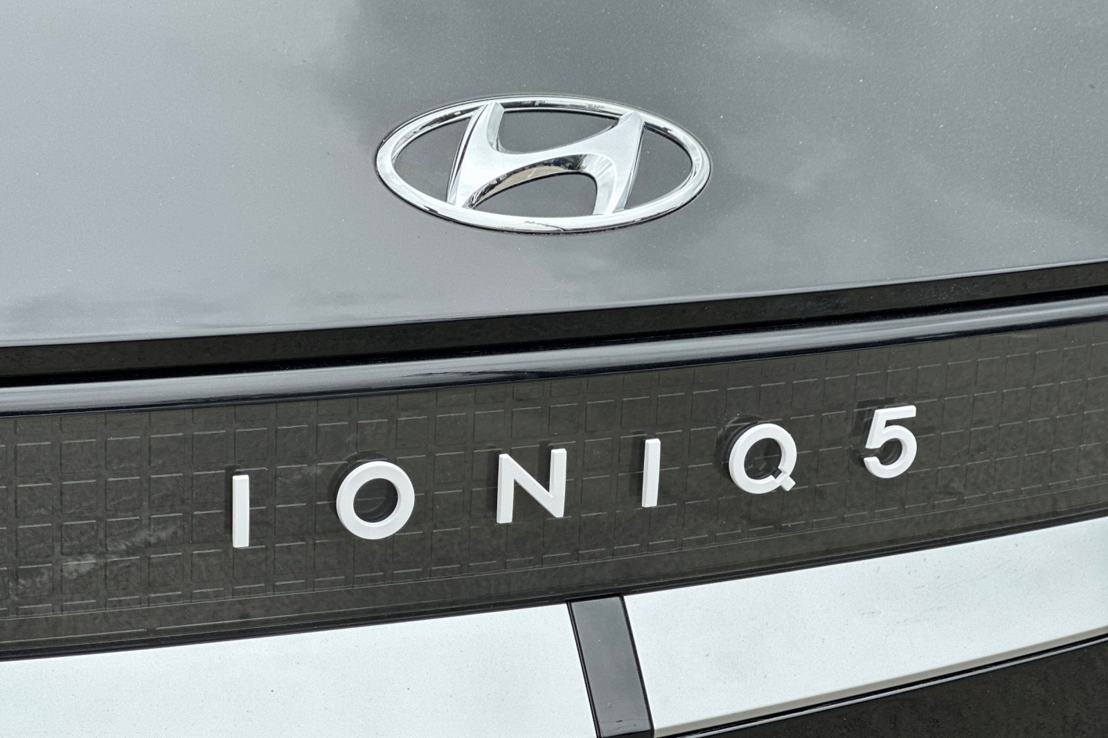 Used 2024 Hyundai Ioniq 5 SEL image 28