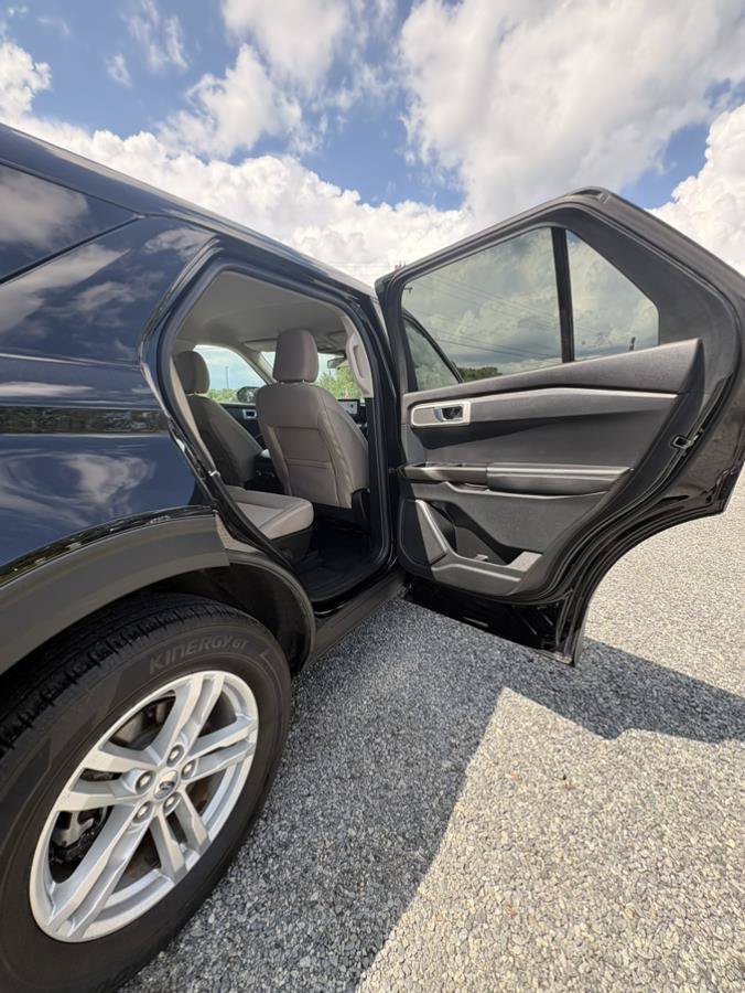 Used 2022 Ford Explorer 4WD image 16