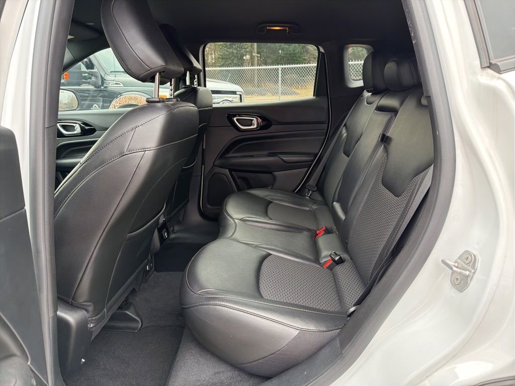 Used 2022 Jeep Compass Altitude image 23