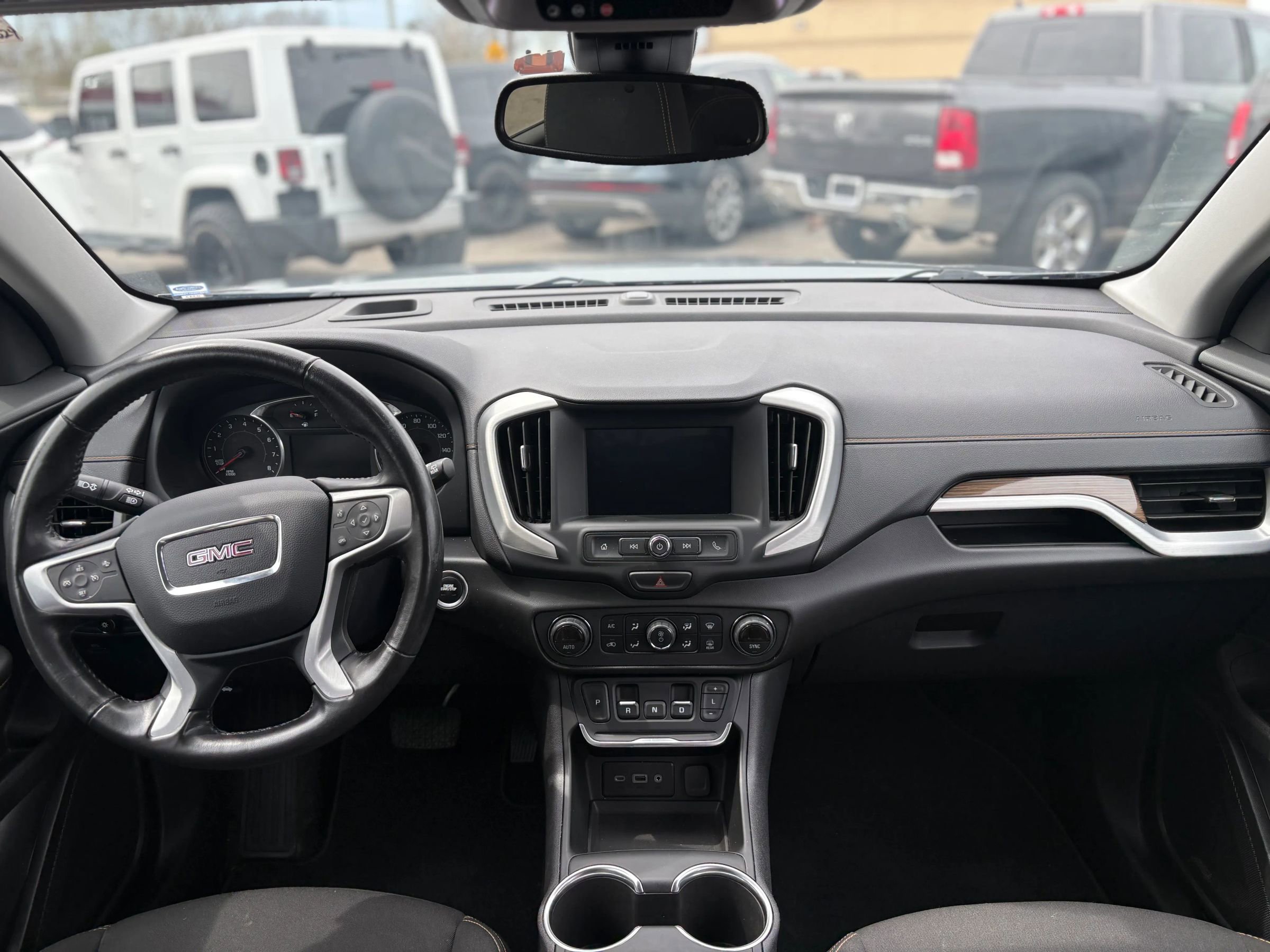 Used 2020 GMC Terrain SLE w/ Driver Convenience Package image 19