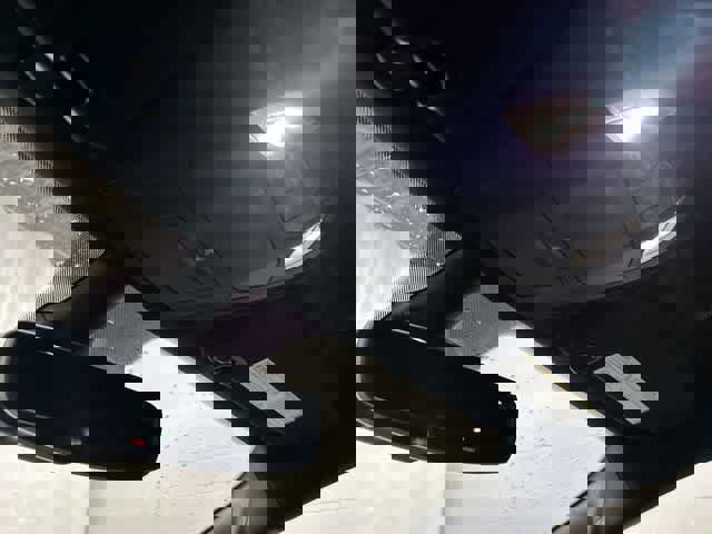 Used 2025 Chrysler Pacifica Select image 21