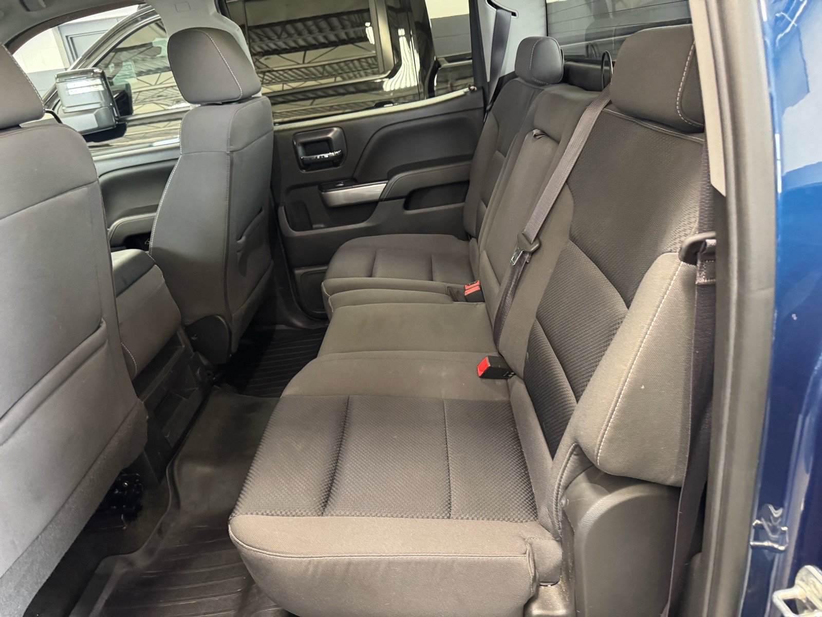 Used 2017 Chevrolet Silverado 1500 LT w/ All Star Edition AWD/4WD image 11