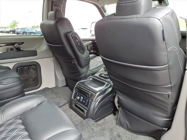 New 2026 GMC Savana 2500 w/ Driver Convenience Package RWD image 17