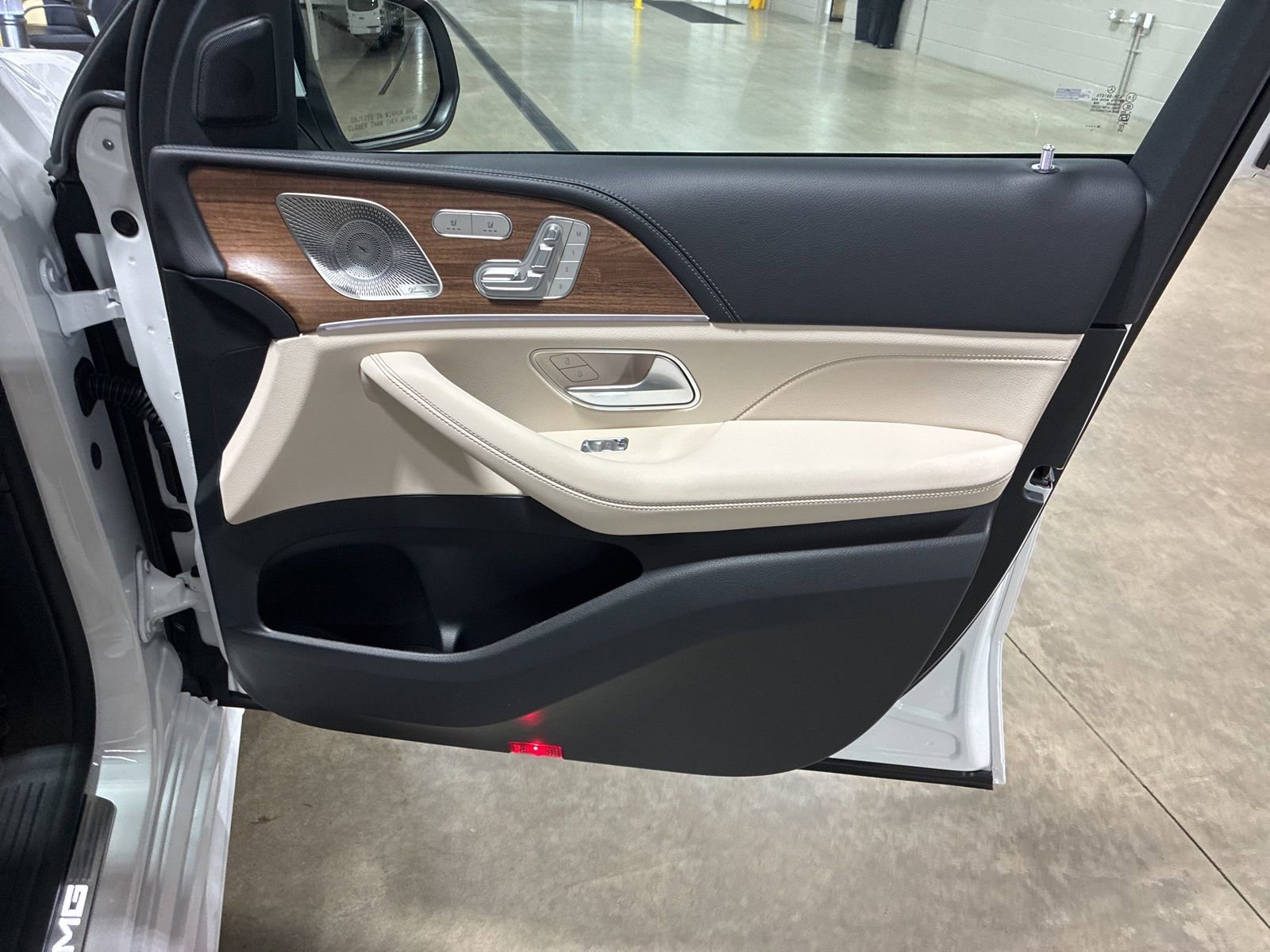 New 2026 Mercedes-Benz GLE 53 AMG 4MATIC image 16