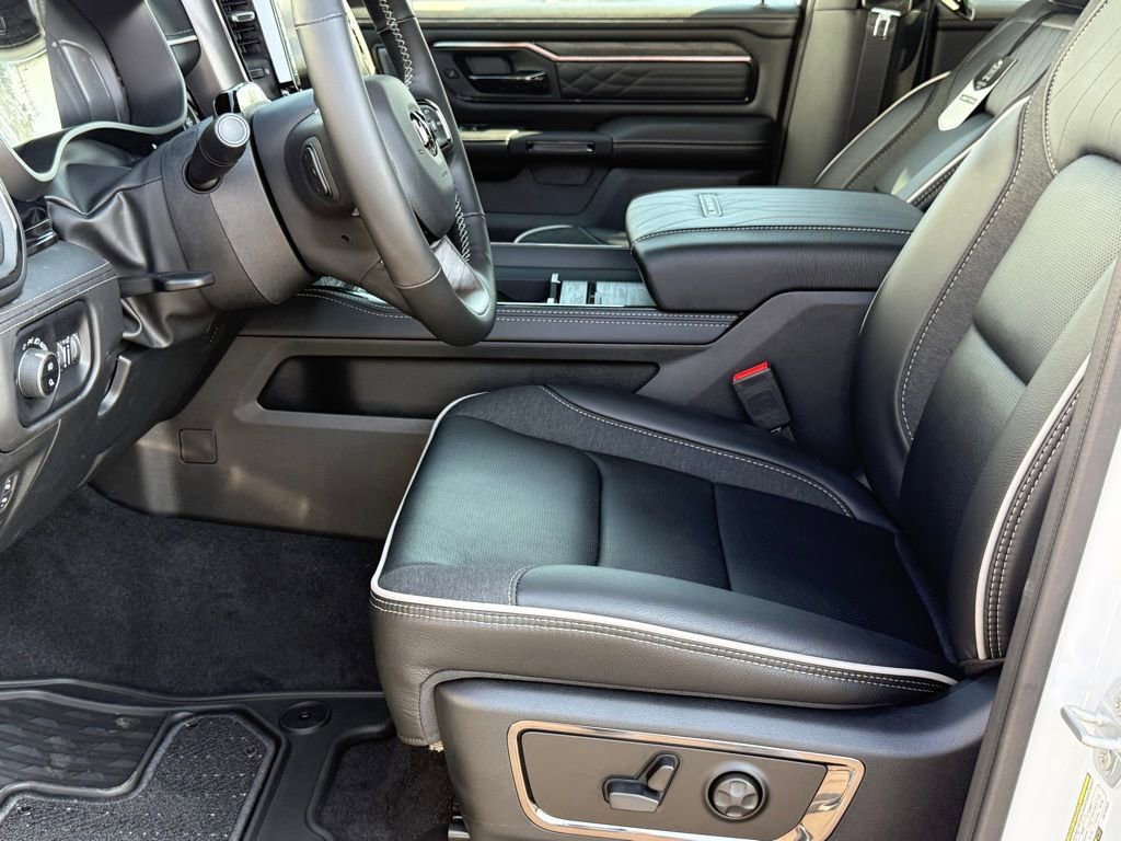 New 2025 RAM 1500 Limited image 13