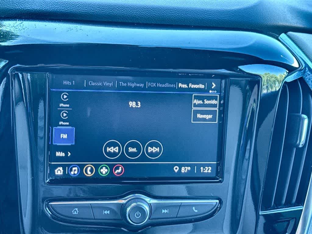 Used 2024 Chevrolet Traverse LS FWD image 18