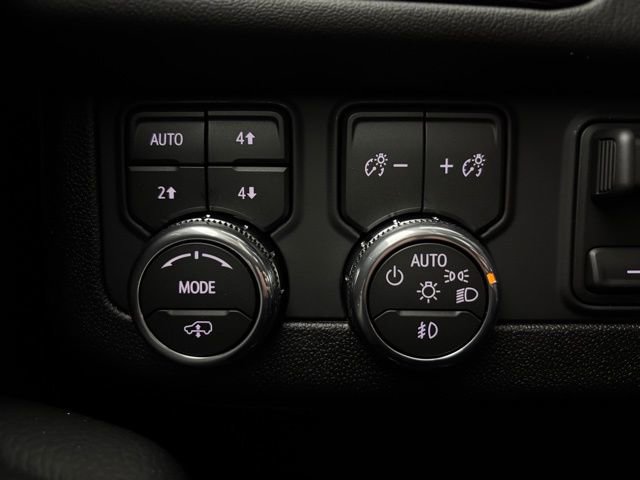 New 2026 GMC Yukon XL Denali w/ Denali Reserve Package image 27