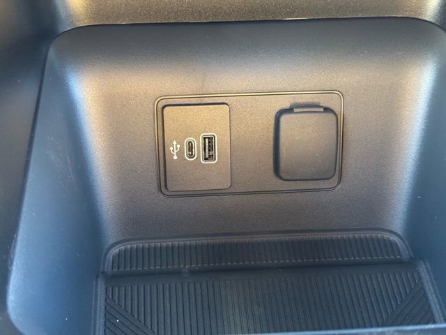 New 2026 Ford Explorer ST w/ Sun And Sound Package image 31