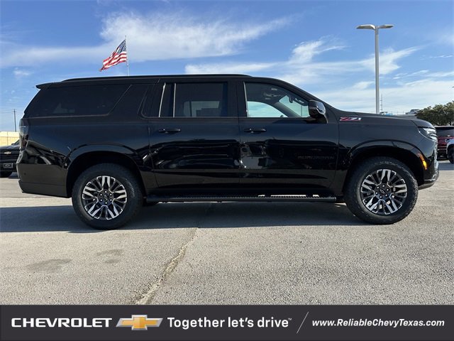 New 2026 Chevrolet Suburban Z71 image 3