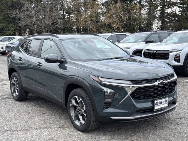 New 2026 Chevrolet Trax LT w/ Driver Confidence Package