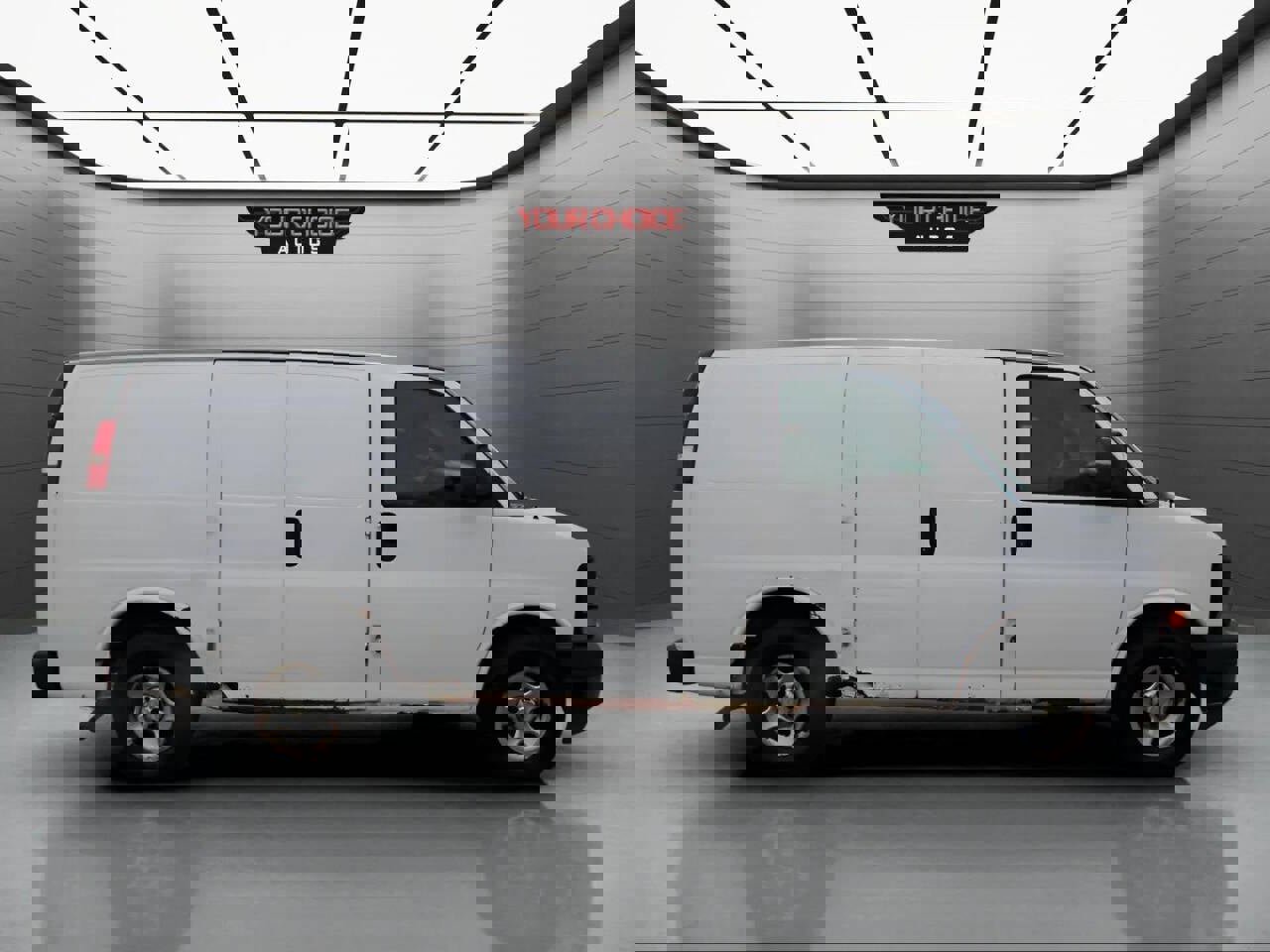 Used 2004 Chevrolet Express 1500 image 4