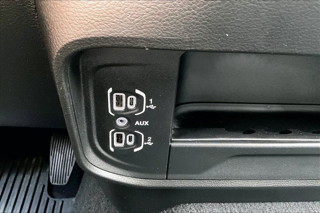 Used 2025 RAM 2500 Lone Star AWD/4WD image 33
