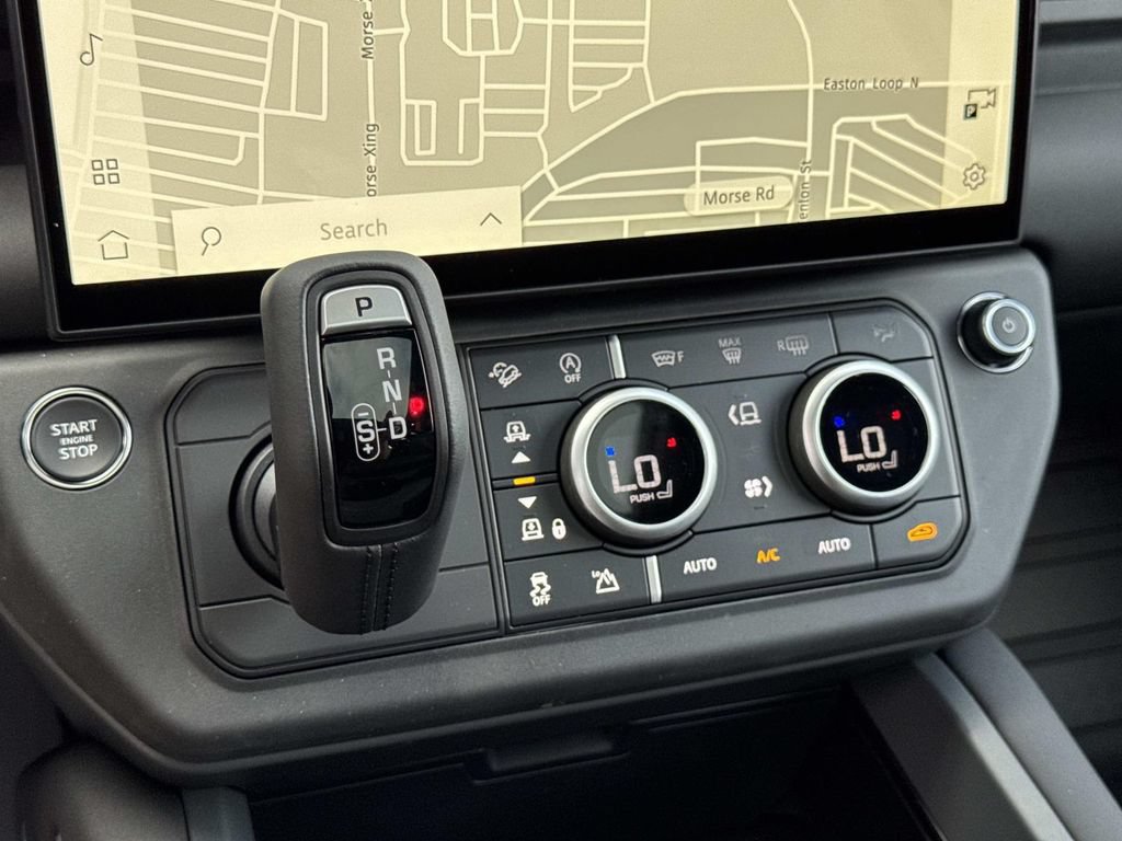 New 2026 Land Rover Defender 110 S AWD/4WD image 25