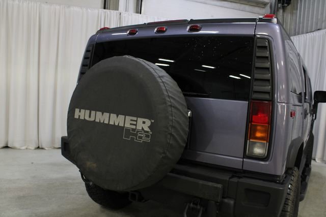 Used 2004 HUMMER H2 w/ Preferred Equipment Group image 30